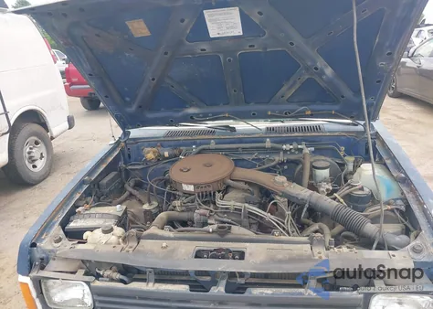 1987 Nissan D21 Short Bed from USA, damaged, VIN 1N6ND11S9HC346345